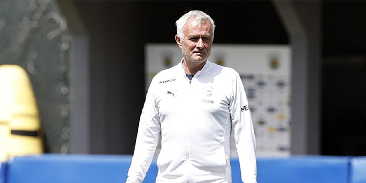 Fenerbahçe’de kadro operasyonu: Ayrılacak isimler netleşti