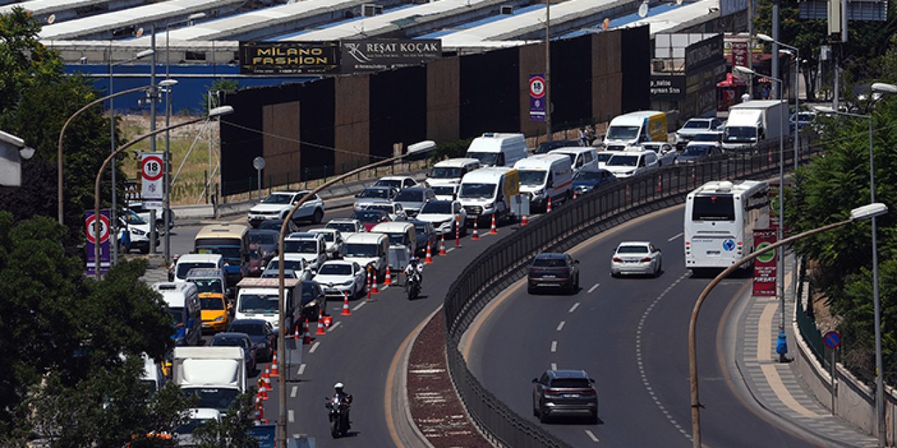 Sıhhiye Köprüsü'nde bakım çalışması trafikte aksamaya neden oldu