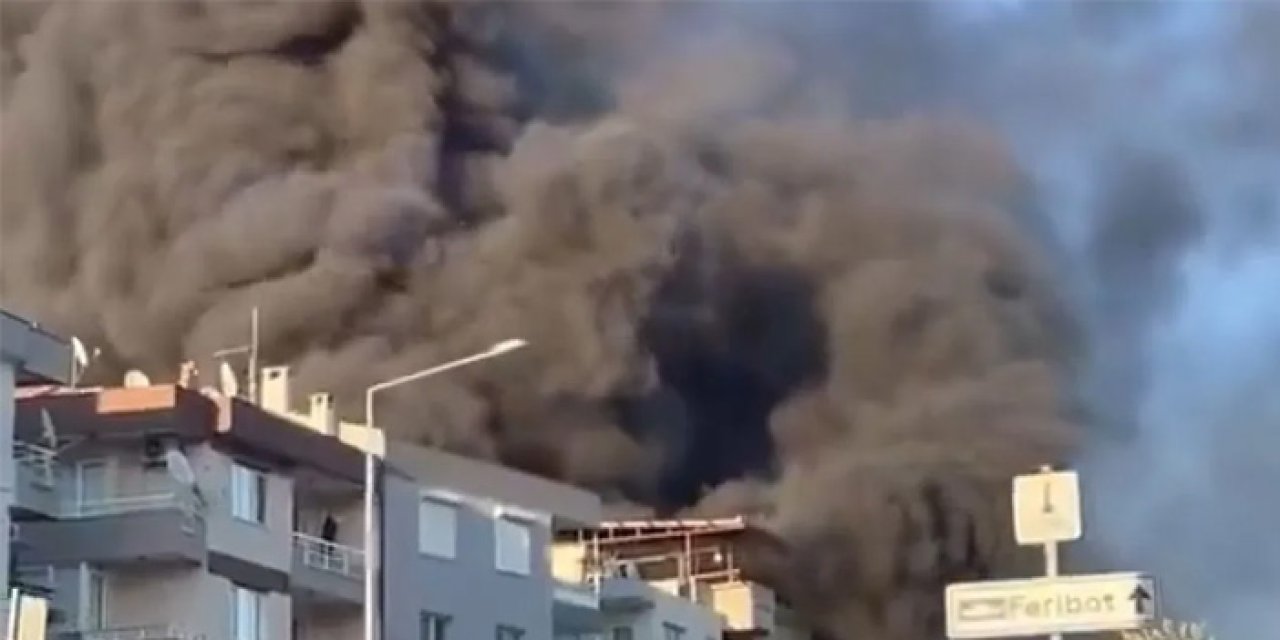 Narlıdere’de Lastikçide Başlayan Yangın Binayı Sardı