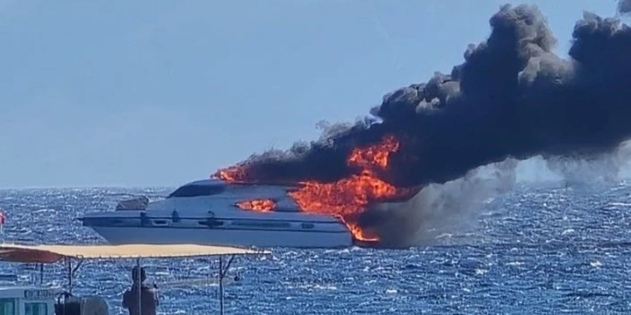 İzmir'de denizin ortasında yangın! Facia son anda önlendi