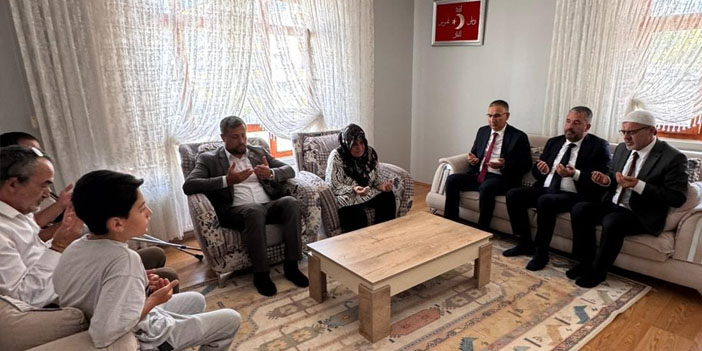 15 Temmuz’a anlamlı ziyaret