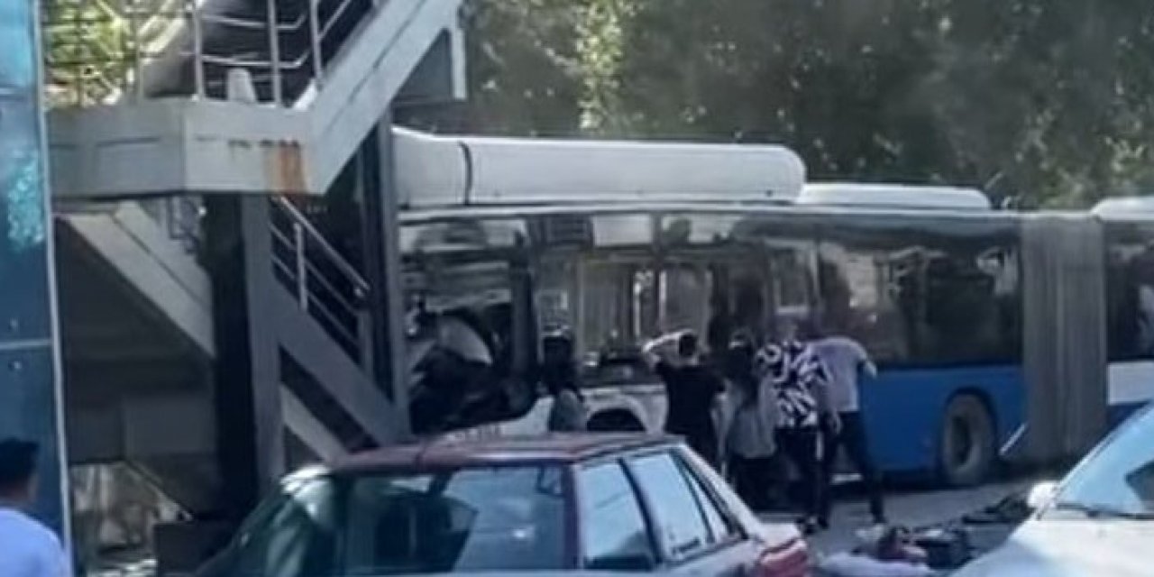 Ankara'da büyük kaza: 20 kişi yaralı!
