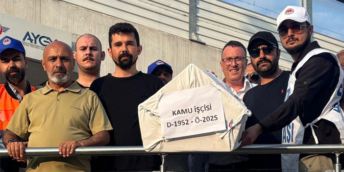Marmaray’da makinistler zam talebini protesto ederek iş bıraktı