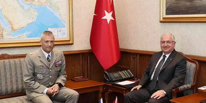 Milli Savunma Bakanı Yaşar Güler, Fransa Genelkurmay Başkanı Thierry Burkhard’ı kabul etti