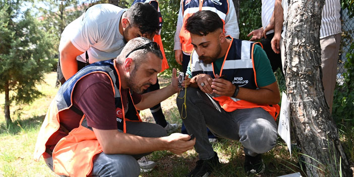 Mamak Belediyesi MAKUT ekibi afet eğitimini tamamladı