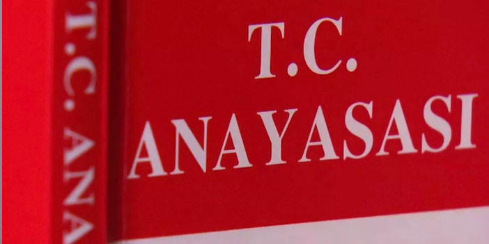 Mehmet Uçum : “Yeni anayasa için referandum şart”
