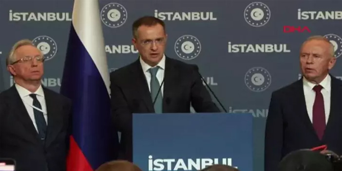 Rusya Heyeti İstanbul’daki üçlü görüşme sonrası açıklamalarda bulundu