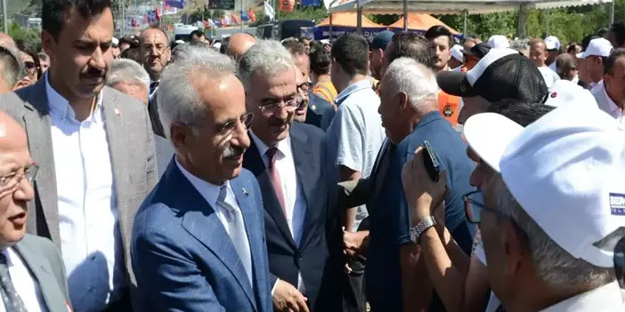 Bakan Uraloğlu Doğancı Tüneli'nin açılışında açıklamalarda bulundu