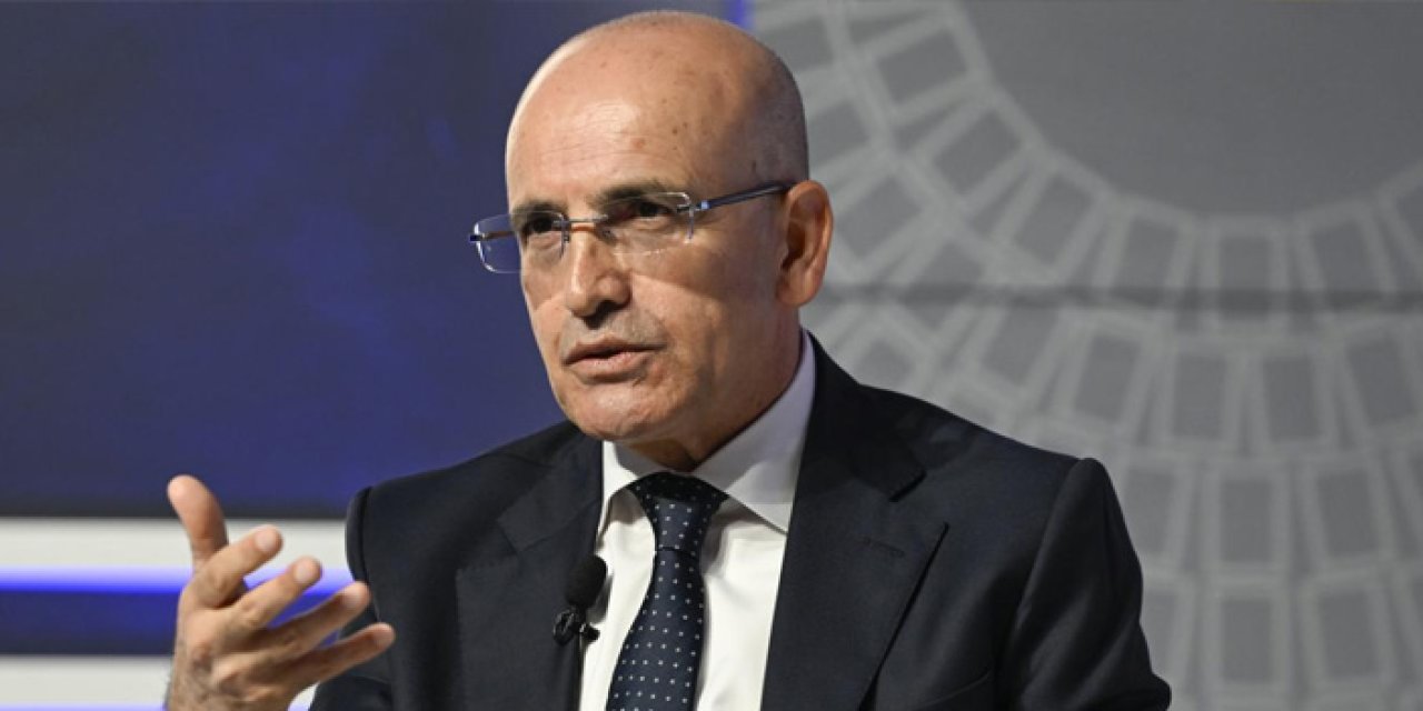 Bakan Şimşek: Karşılaşılan şoklara rağmen enflasyon düşüyor