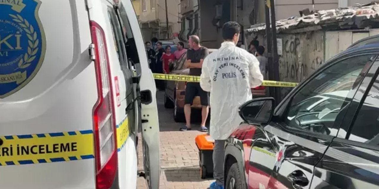 Kahvaltı Hazırlığı Kanlı Bitti: Ev Arkadaşını Yumurta Çırparken Öldürdü