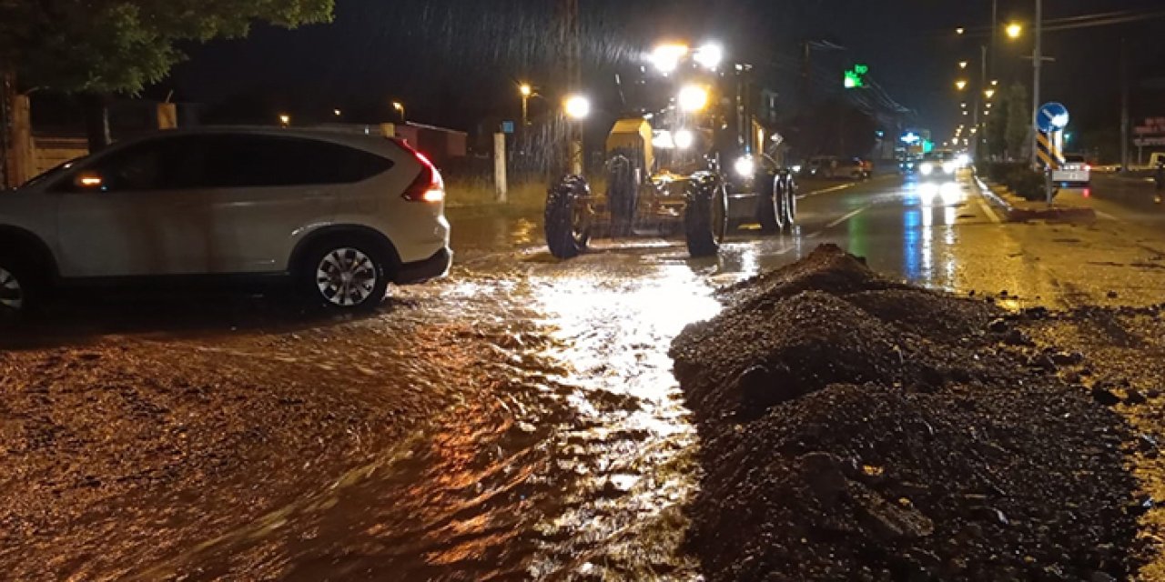 Konya’nın Yunak ilçesinde sağanak sel felaketine yol açtı