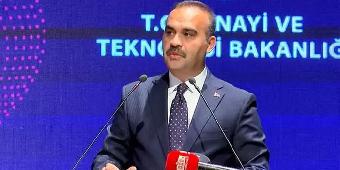 Bakan Kacır: 5'inci ulusal arktik bilimsel araştırma seferi başarıyla tamamlandı