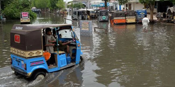 Pakistan’da sel felaketi: Can kaybı 299’a yükseldi