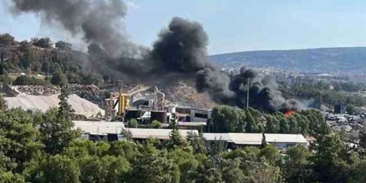 Buca’da dumanlar yükseldi: Katı atık merkezinde yangın!