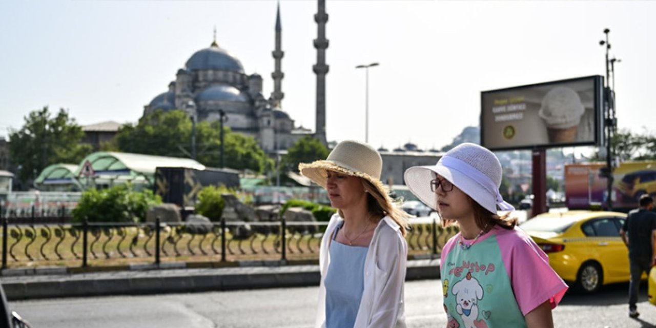 Hava sıcaklıkları 12 kentte 40 derecenin üzerine çıktı