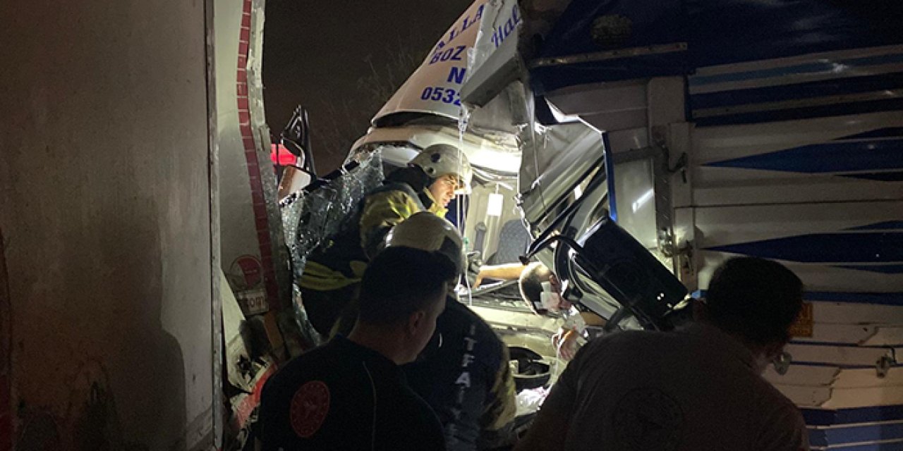 Kocaeli’de gece yarısı zincirleme kaza