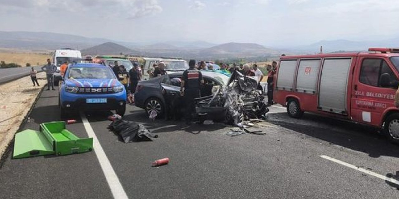 Tokat'ta feci çarpışma: 4 kişi hayatını kaybetti