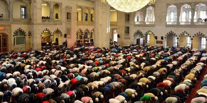 Cuma hutbesinde kul hakkının önemi vurgulandı