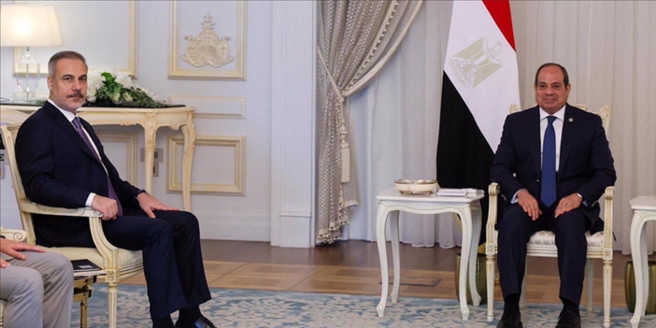 Dışişleri Bakanı Fidan, Mısır Cumhurbaşkanı Sisi ile görüştü