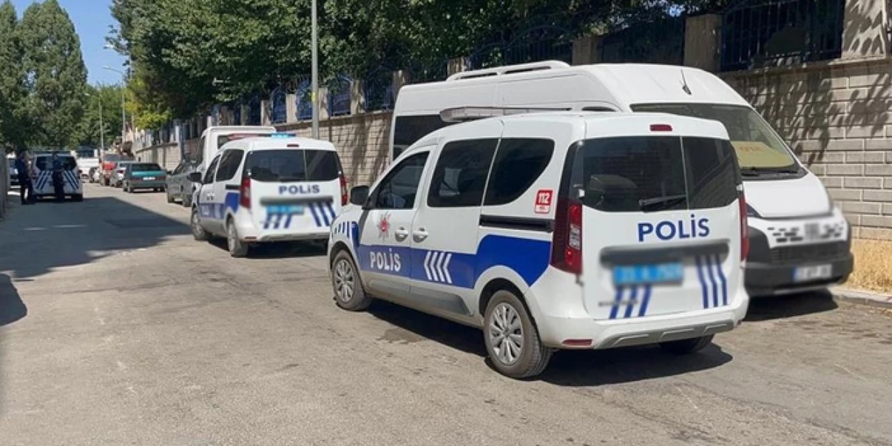 Elazığ’da silah temizliği faciası: Adam kazara kendini vurdu