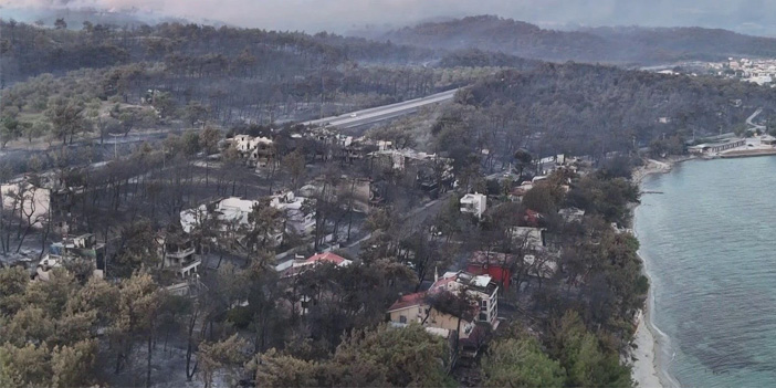 Çanakkale'de kül olan villalar drone ile görüntülendi