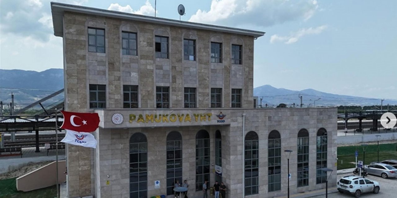 Pamukova YHT istasyonu yolcu seferlerine başladı