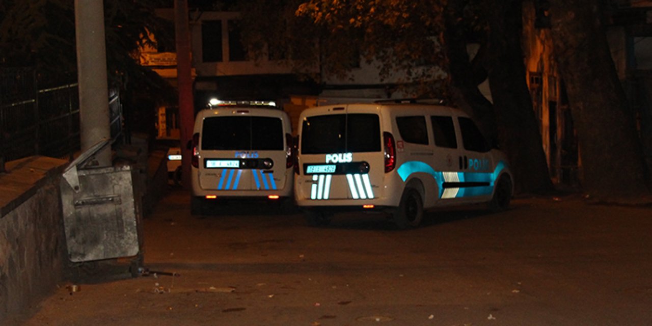 Çankırı’da zabıtaya bıçaklı saldırı: 2 memur yaralı, 5 gözaltı