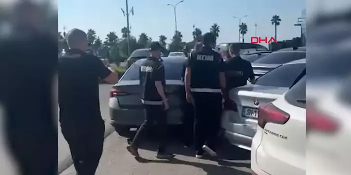 İçişleri Bakanı Yerlikaya: Gürcistan'la ortak operasyonla 12'si kırmızı bültenle aranan 14 suçlu yakalandı
