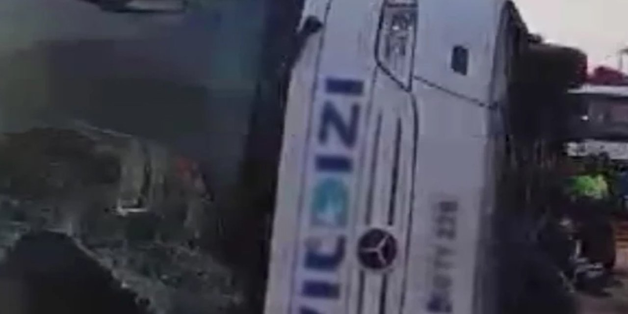 Yolcu otobüsü devrildi: 3 ölü, 20 yaralı!