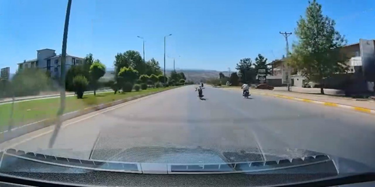 Motosiklet üzerinde tehlikeli yarış: Yakayı ele verdiler