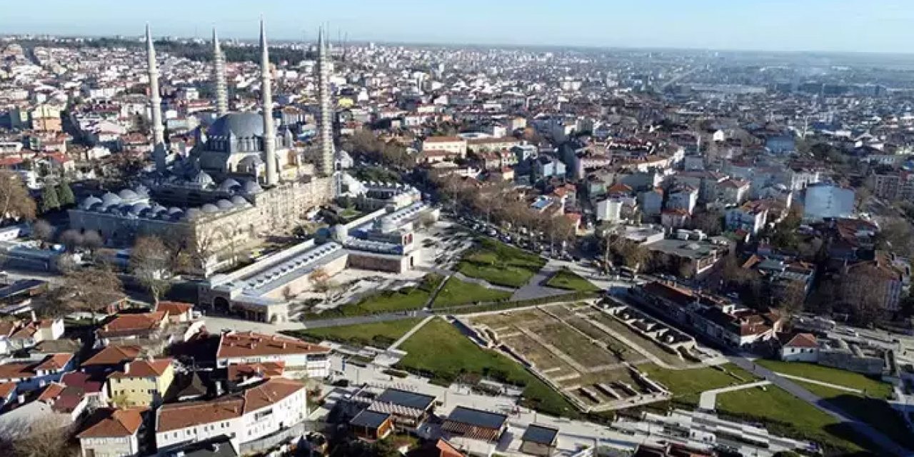 Edirne’de 6 asırlık han ve hamam gün sayıyor