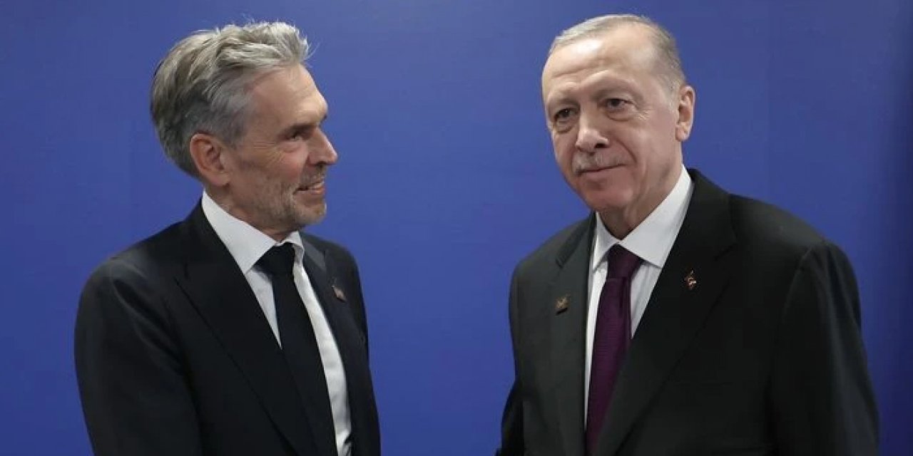 Erdoğan, Hollanda Başbakanı Schoof ile telefon görüşmesi yaptı