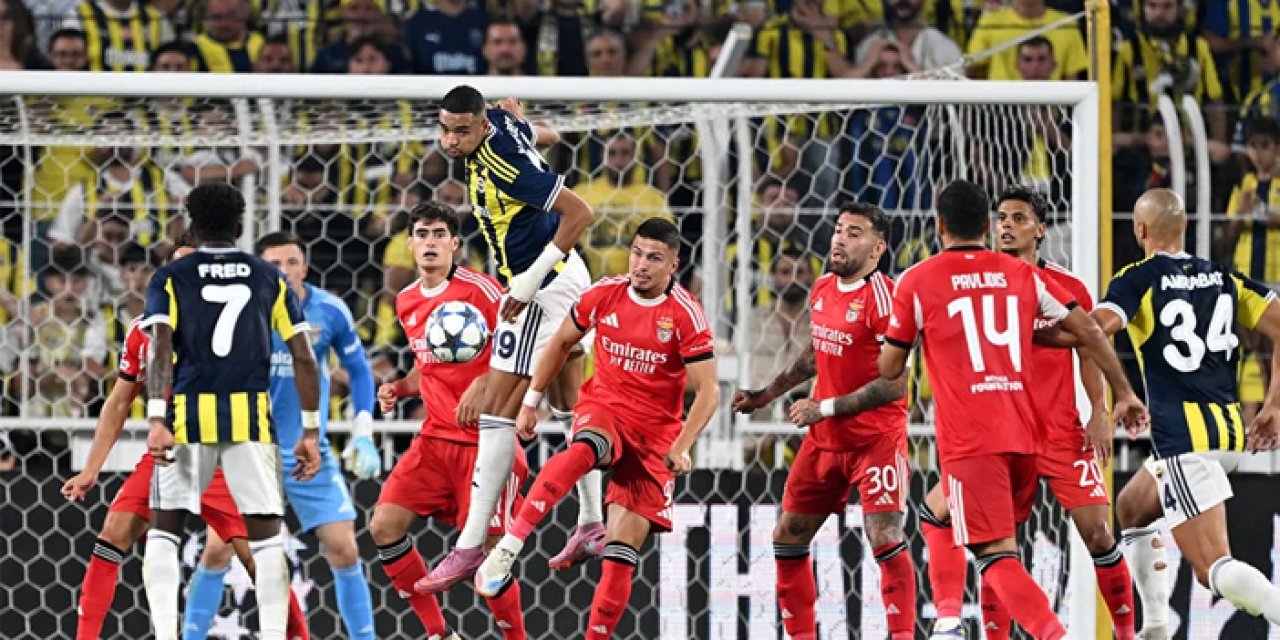Fenerbahçe rövanşa umut taşıdı: Spor yazarları böyle değerlendirdi