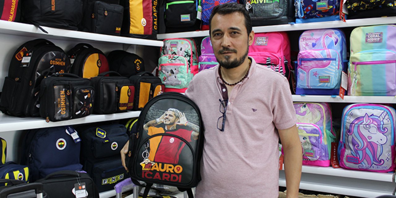 Çanta vitrinleri renklendi: Fiyatlar 200 TL’den başlıyor