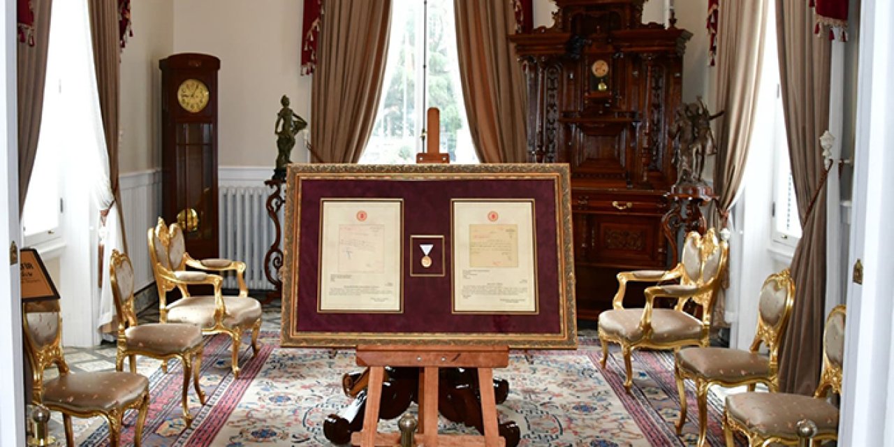 101 yıl sonra Atatürk Köşkü’nde sergileniyor