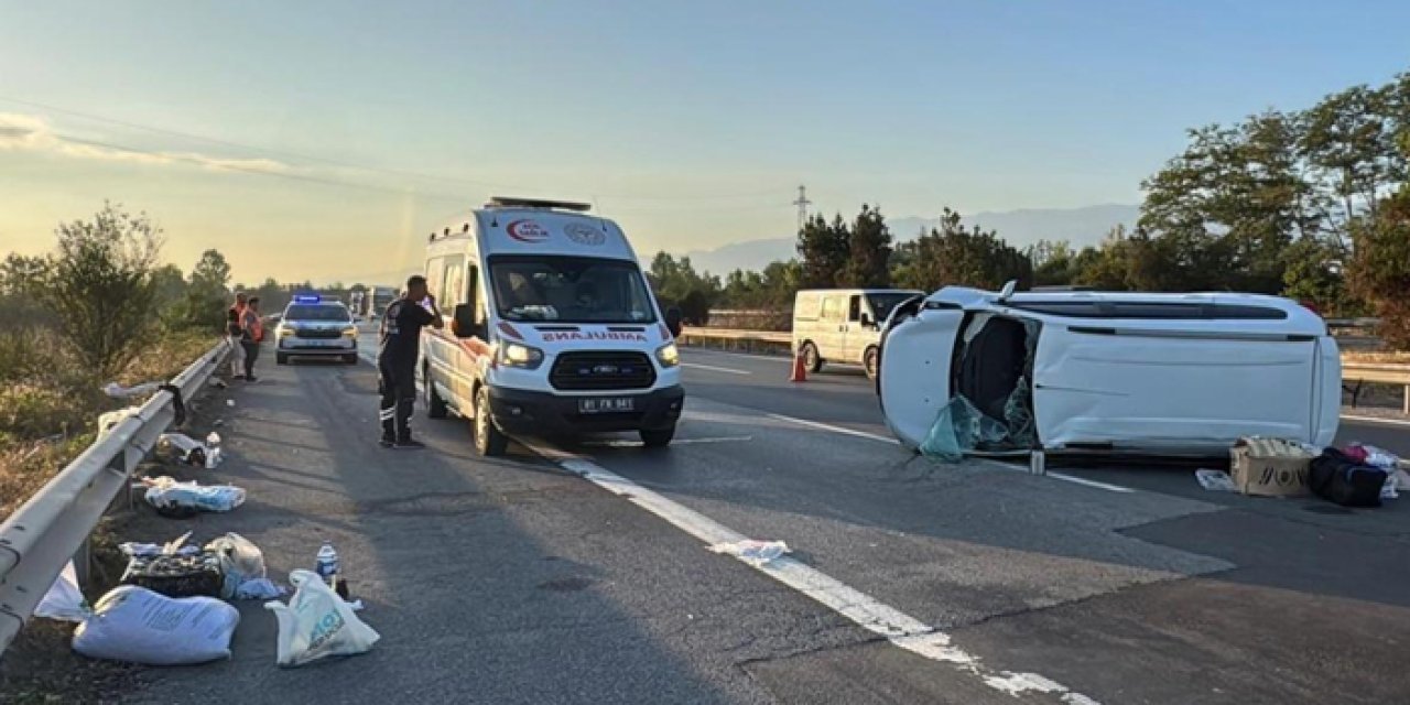 Anadolu Otoyolu’nda otomobil devrildi: 6 kişi yaralandı