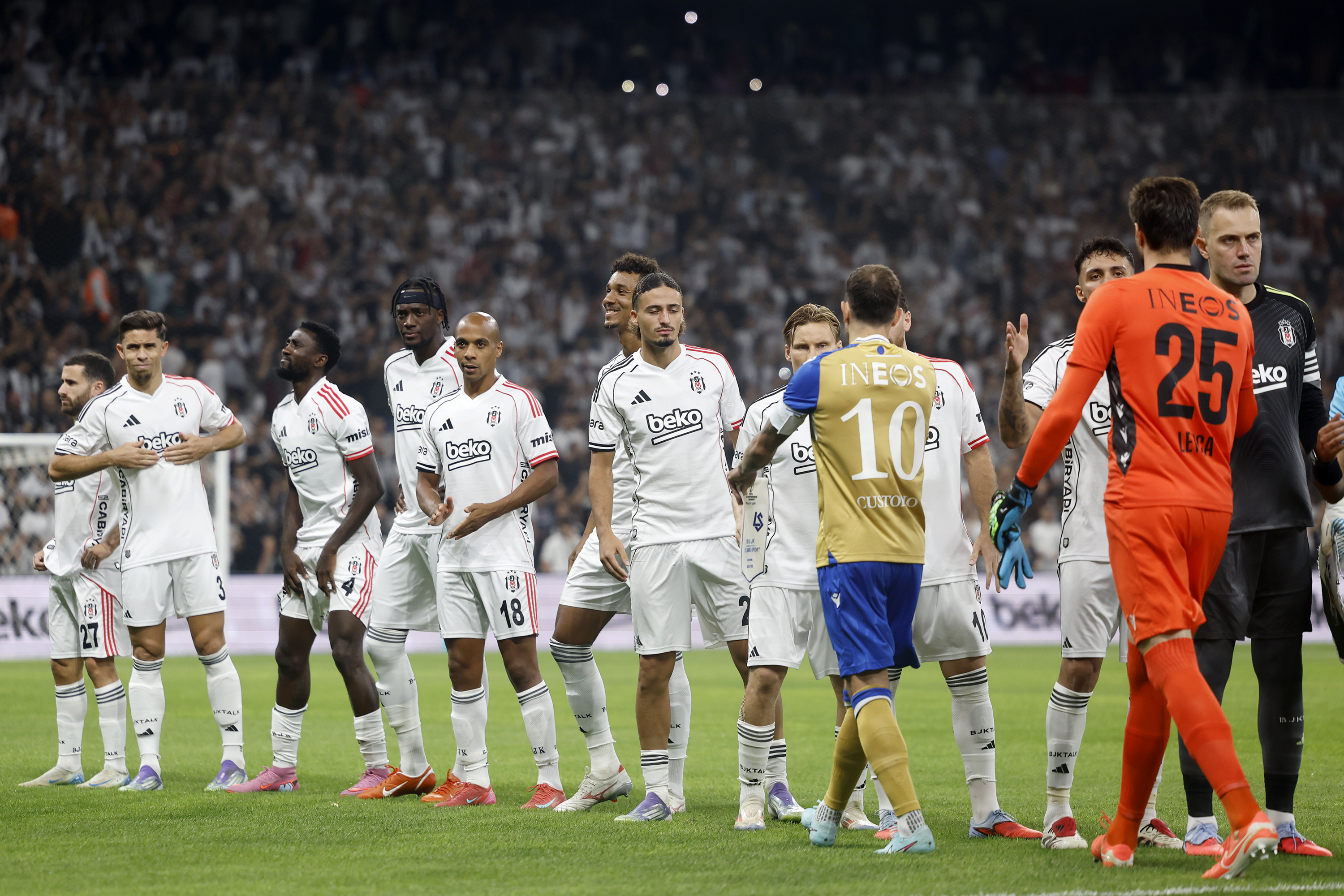 Beşiktaş, Avrupa kupalarına veda etti