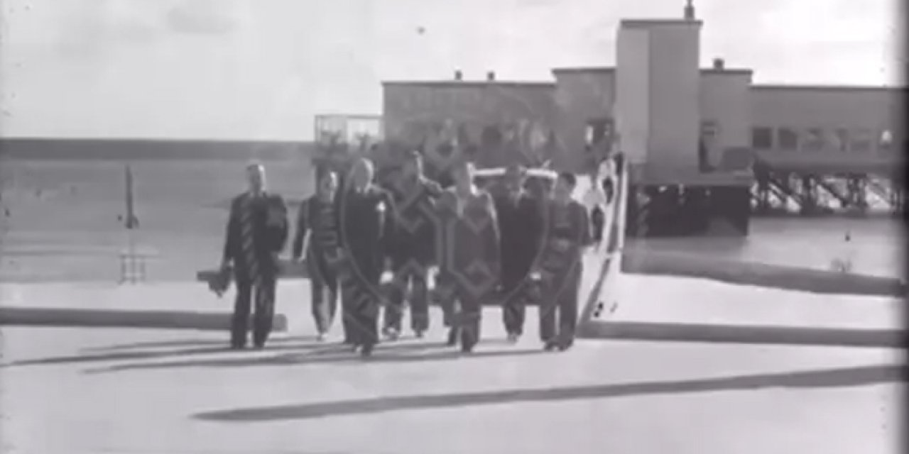 Bakan Ersoy’dan Atatürk paylaşımı: Ulu Önder’in görüntüsü gün ışığına çıktı