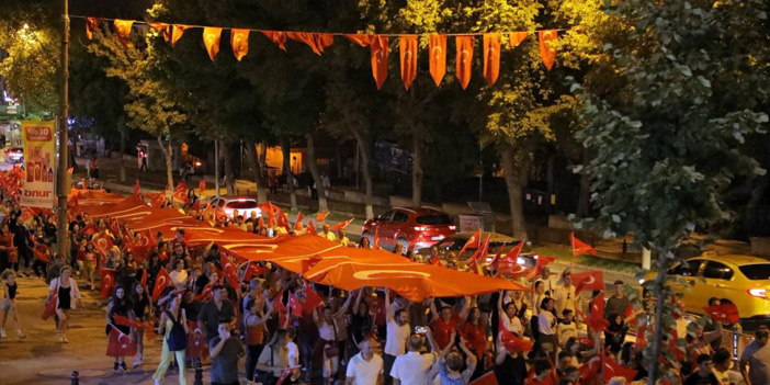 İki ünlü şarkıcı Ankara’da konser verecek: Tarih ve saat açıklandı