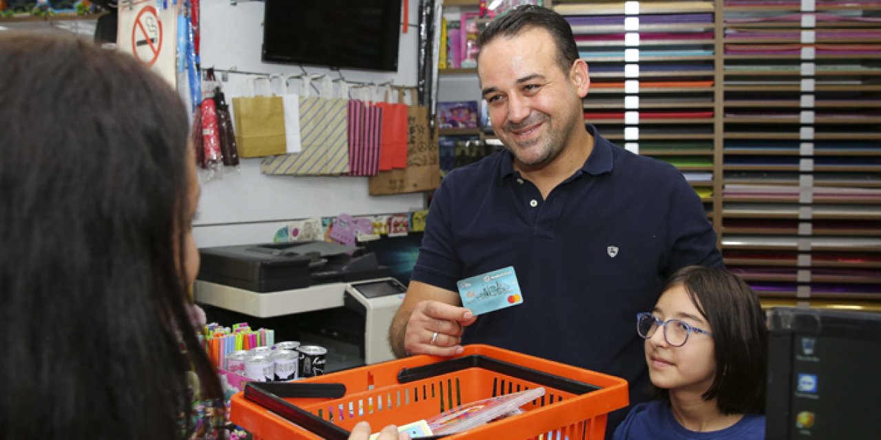 ABB’den 104 bin öğrenciye kırtasiye desteği