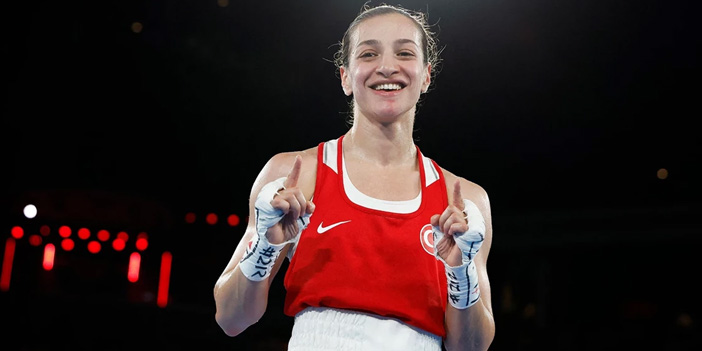 Buse Naz Çakıroğlu Dünya Şampiyonası’nda çeyrek finalde