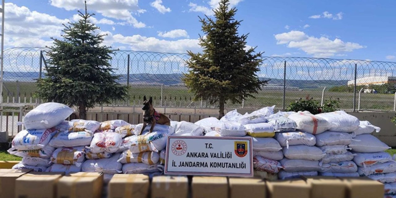 Ankara’da iki tırda 6 tonun üzerinde kaçak tütün yakalandı