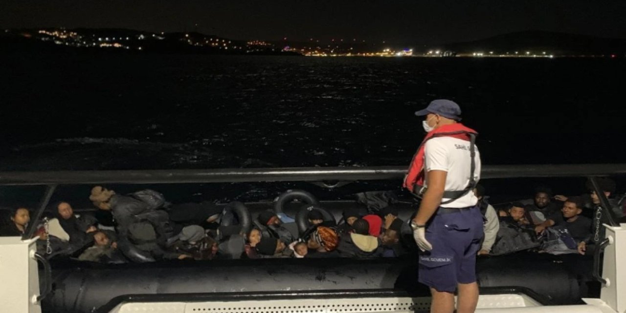 İzmir'de Sahil Güvenlik’ten nefes kesen kurtarma: 113 göçmen hayata tutundu