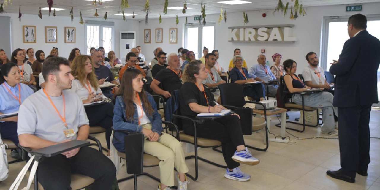 Başkentlilere hem teorik hem uygulamalı bitki eğitimi