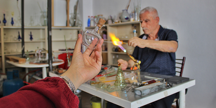 Gözyaşı şişeleri günümüze uyarlandı: Dekoratif obje oldu