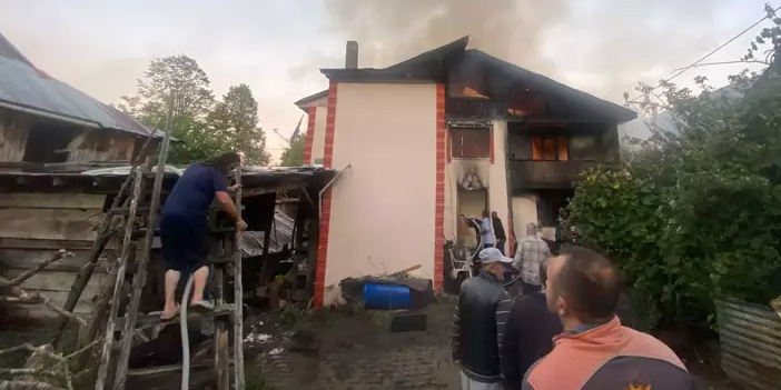 Bolu’da çıkan yangında yaşlı çift yaşamını yitirdi