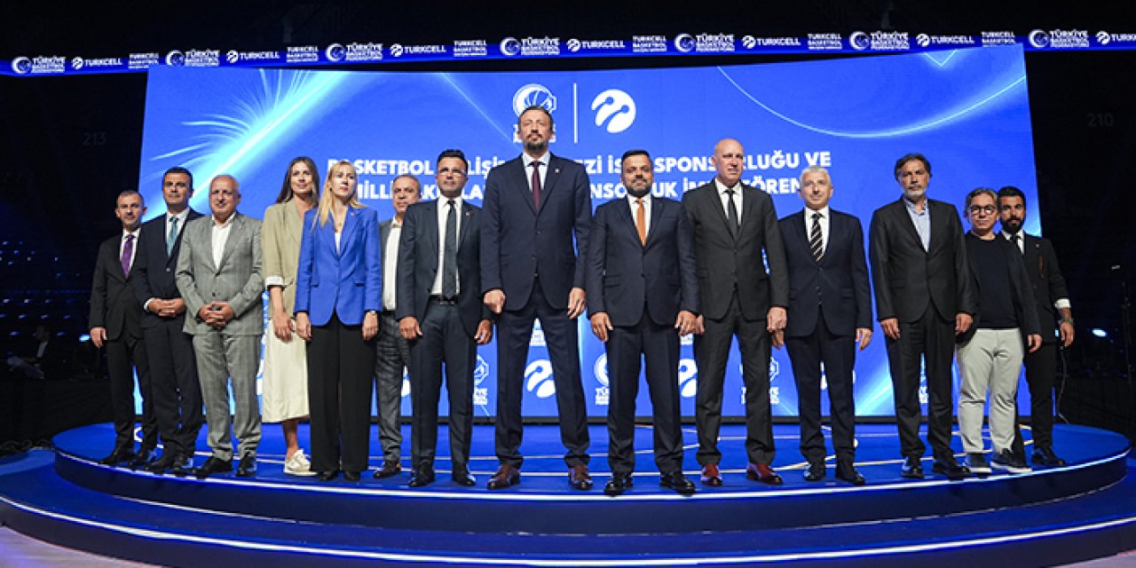 Türk Basketbolu Turkcell ile yeni sponsorluk dönemine girdi