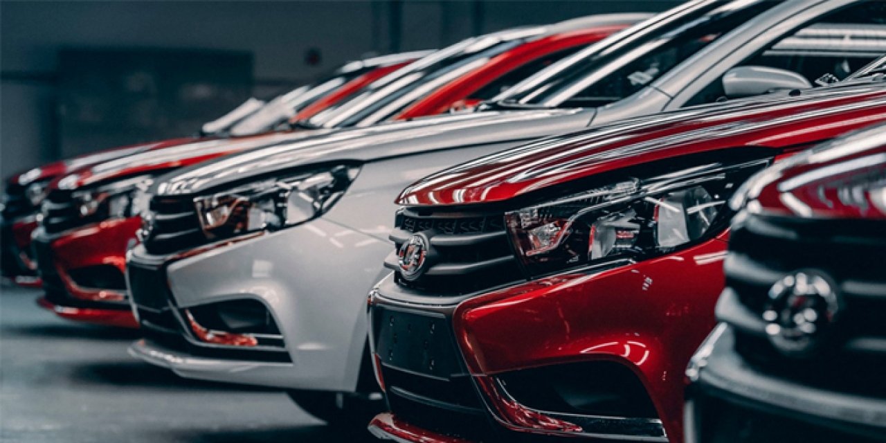 Otomobilde yeni gümrük düzeni: Hangi modeller ucuzlayacak, hangileri zamlanacak?