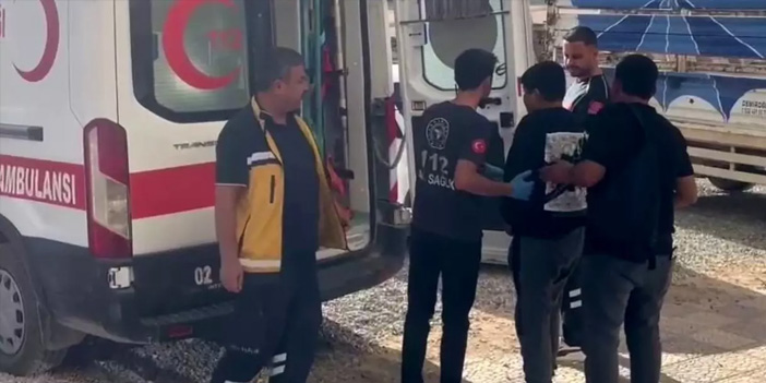 Adıyaman'da Beton Mikseri ile Minibüs Çarpıştı: 2 Yaralı