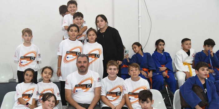 Pursaklar’da geleceğin şampiyonları spor salonlarında yetişiyor